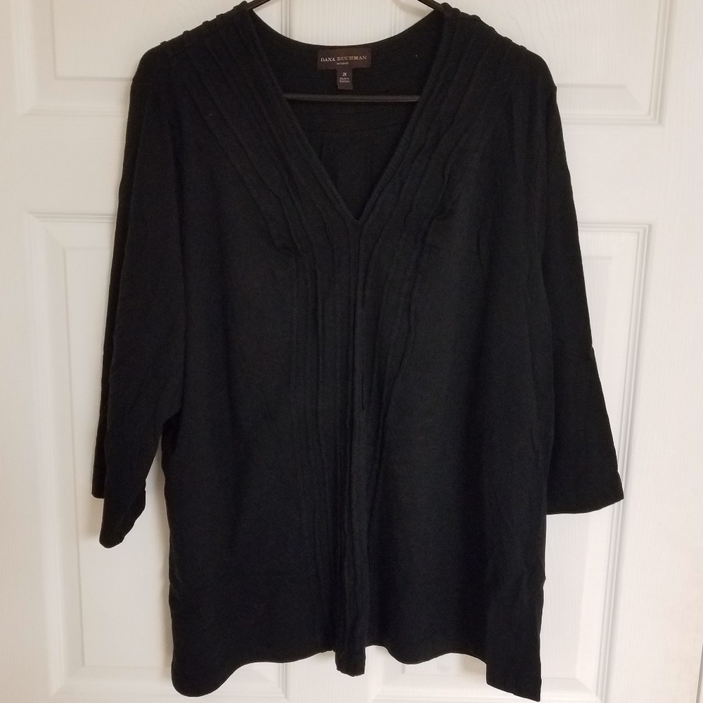 Dana Buchman woman's top